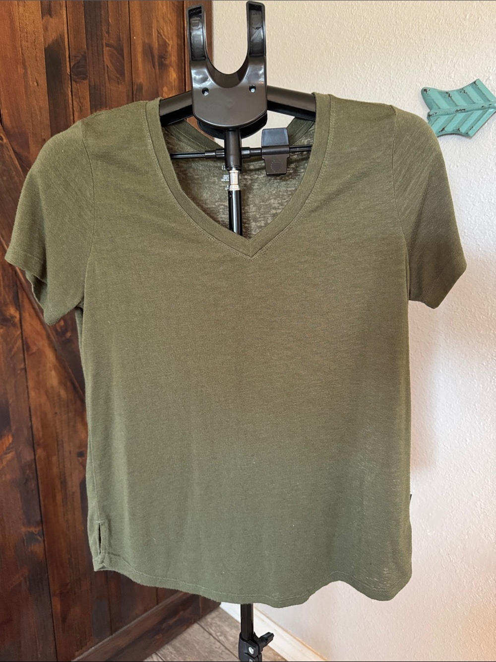 GAP Olive Green V-Neck Short Sleeve Top